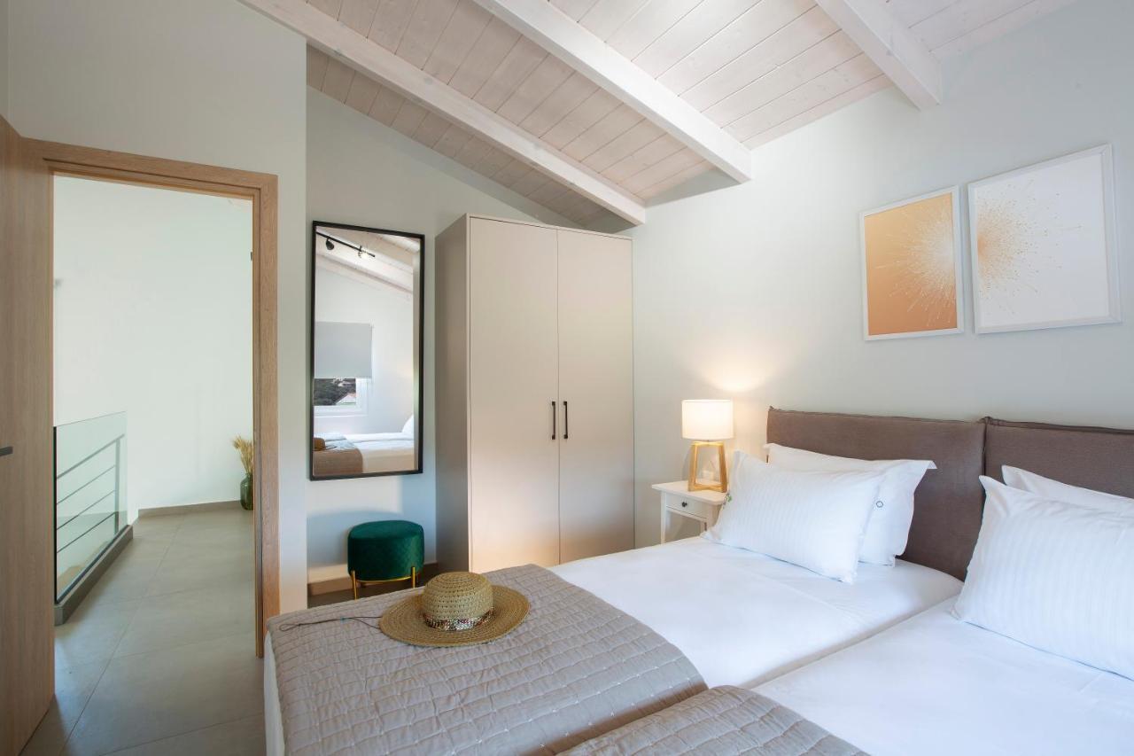 Grappolo Lefkada Villas - Vilana Ideal For Families And Small Groups Apolpaina Exterior photo